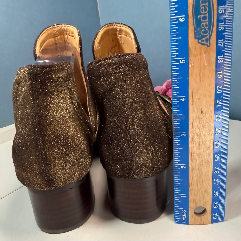 Sbicca Metallic Gold Booties with Buckle Detail - Picture 8 of 11